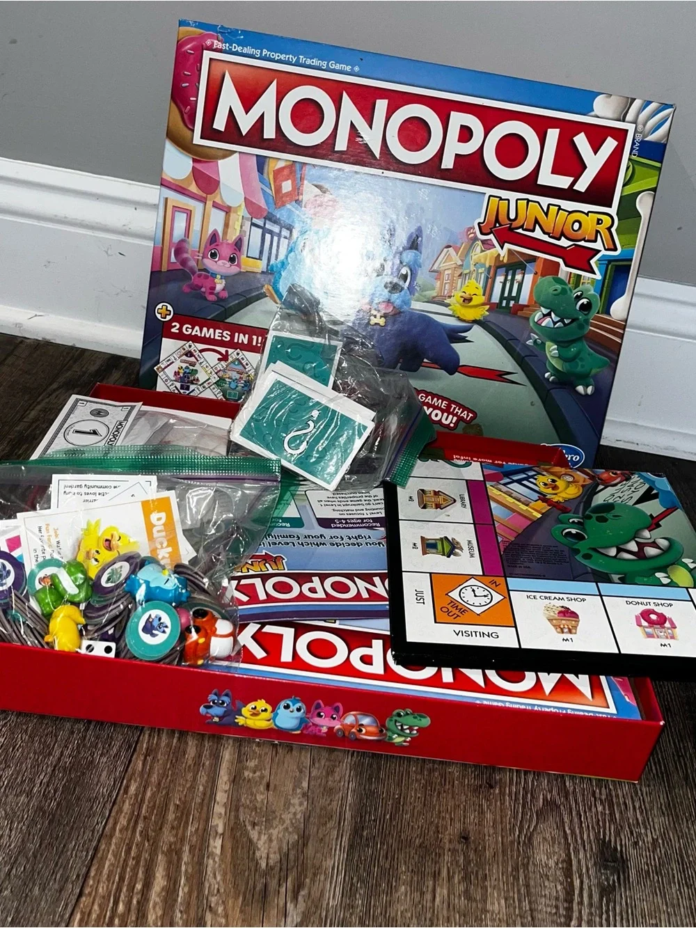 Monopoly Junior Board Game - complete set all pieces